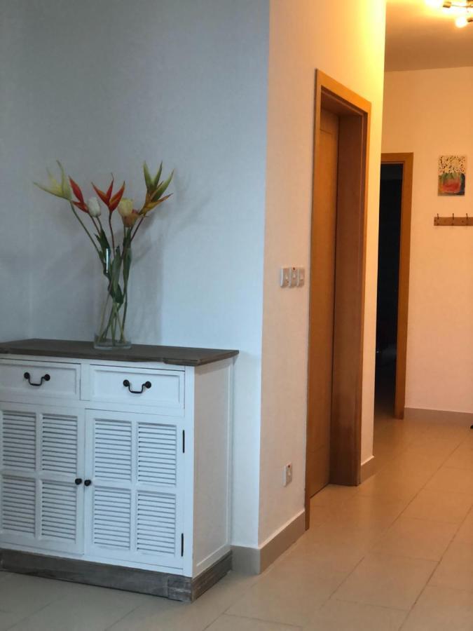 Modern Apartment With Sea View Мелліха Екстер'єр фото